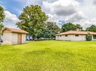 15604 Pine St, Santa Fe, TX 77517