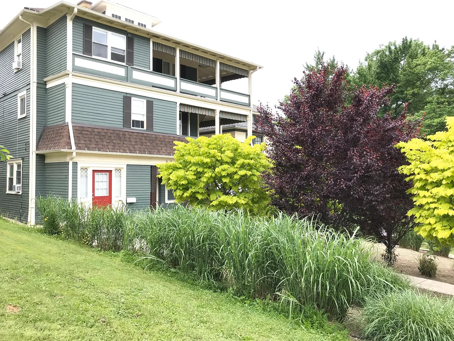 304 Central Avenue — Photo 3