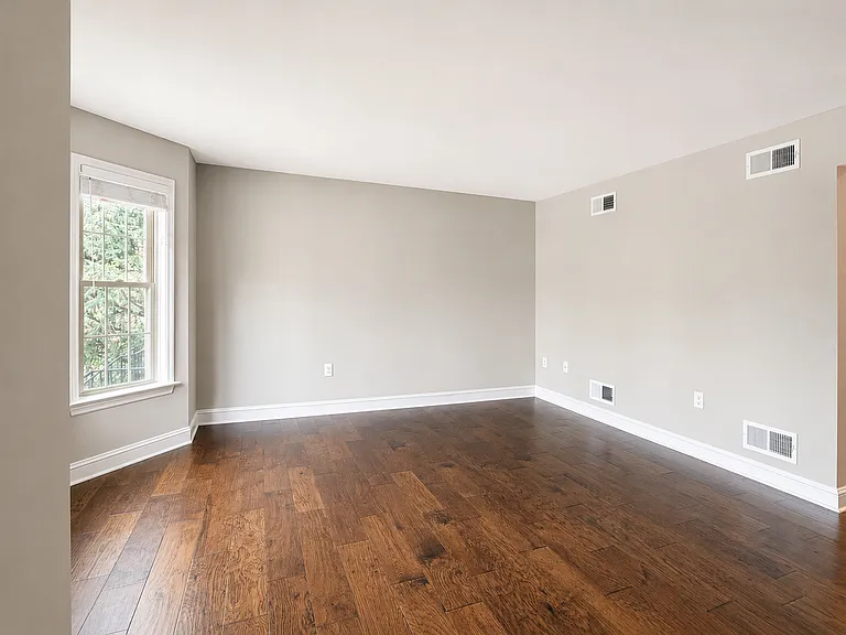 151 Cobblestone Ln — Photo 6