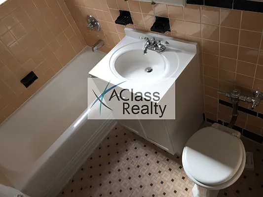 Rented by A Class Realty Corp | media 2