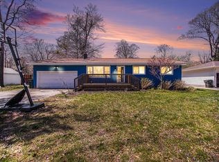 5155 Wickham Dr, Norton Shores, MI