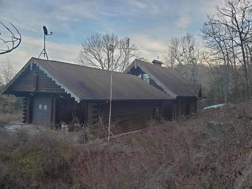 1st image of 106 Surkey Toot Ln
