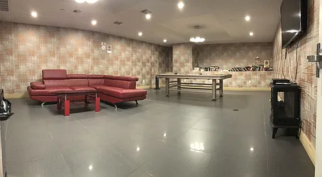 Rented by Manhattan Management LLC