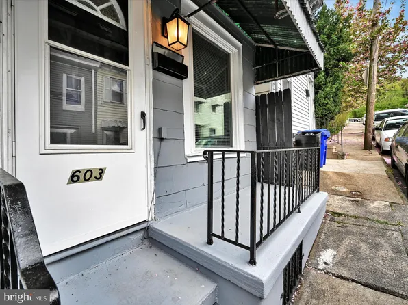 603 Maple St, Reading, PA 19602
