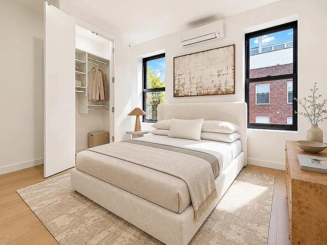 19 Wyckoff Street — Photo 4