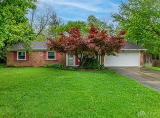 2084 Firebird Dr, Bellbrook, OH 45305