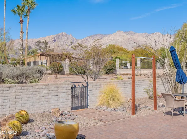 5658 N Calle De La Reina, Tucson, AZ 85718