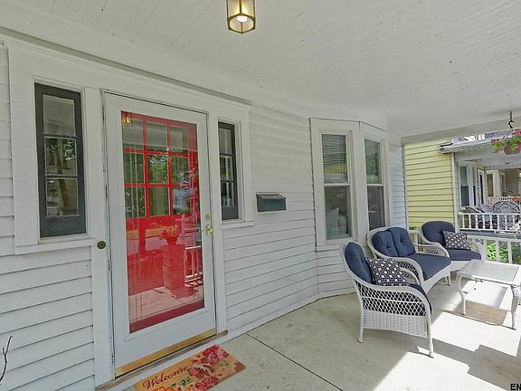 2nd image of 20 Winthrop Ave