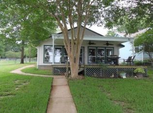 123 Prairie Dr, Mabank, TX 75156