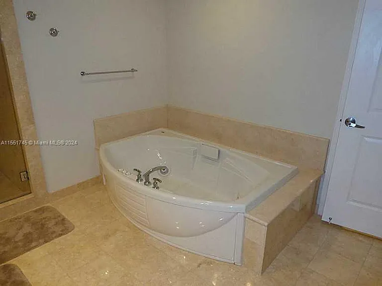3101 S Ocean Dr #2003 — Photo 26