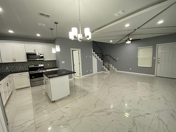 4th image of 1329 N 48th St #4