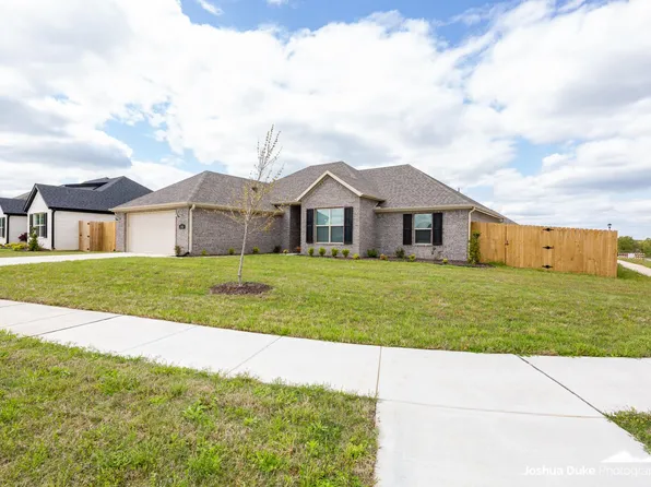 5960 W Quinn St, Fayetteville, AR 72704