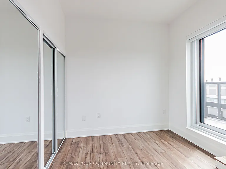 700 Sheppard Ave W #904 — Photo 26