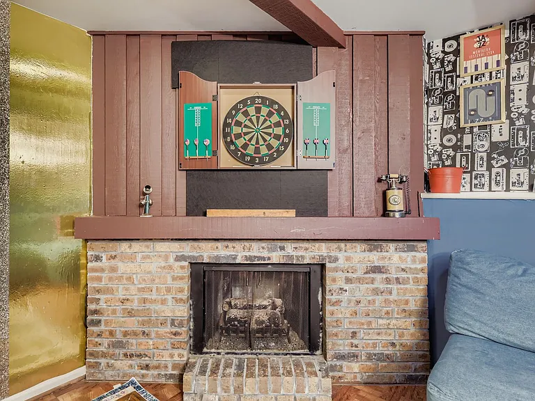 375 Pebblecreek Dr — Photo 25