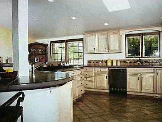 4th image of 6015 E San Bernardino St