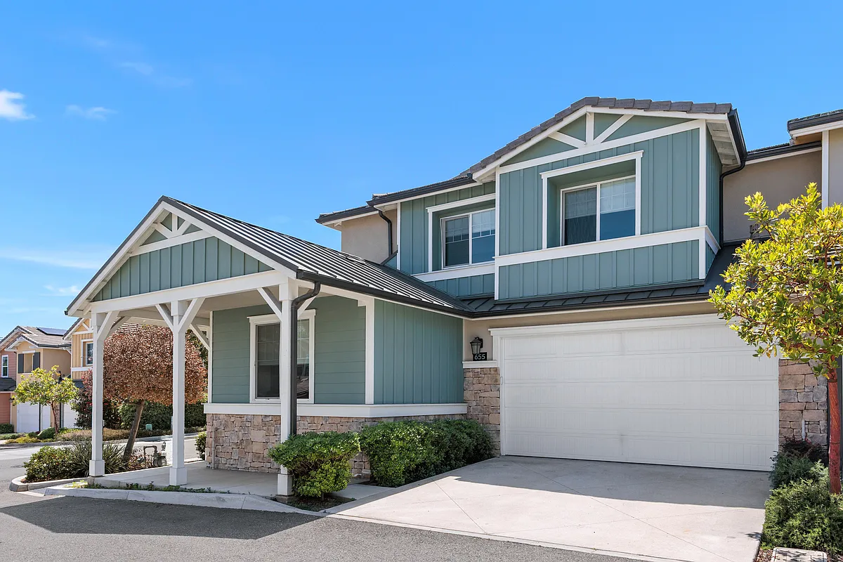 Building Photo - 655 Manzanita Ln