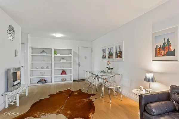 Sold by Corcoran | media 2