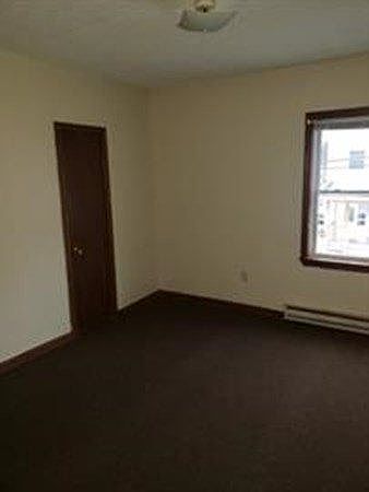 2nd image of 16 Quebec St #L