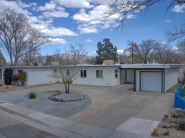 324 Chula Vista Pl NE, Albuquerque, NM 87108