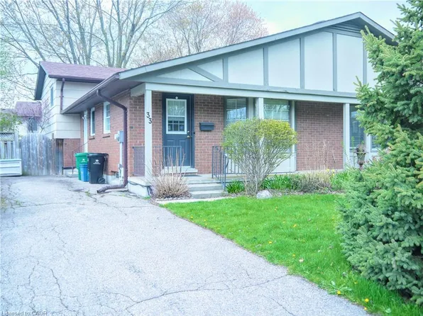 33 Manor Dr, Kitchener, ON N2A 2T9