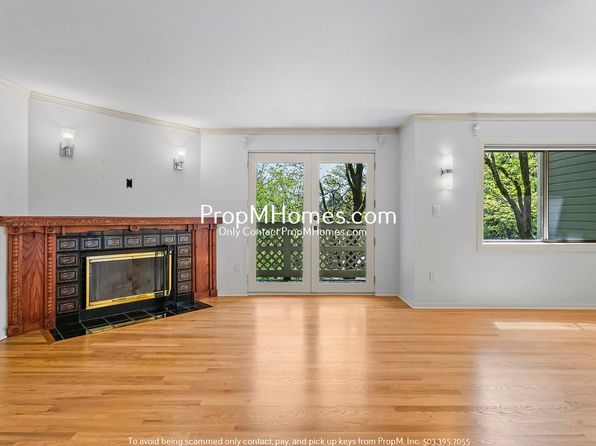 3433 McNary Pkwy APT 104