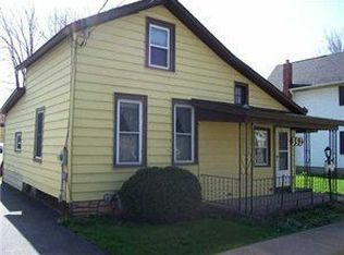 352 Clinton St, Lockport, NY 14094