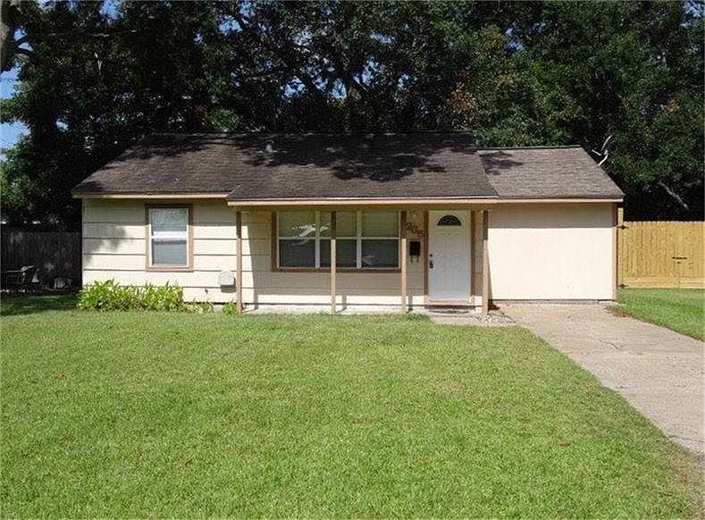 1st image of 235 McLemore Dr