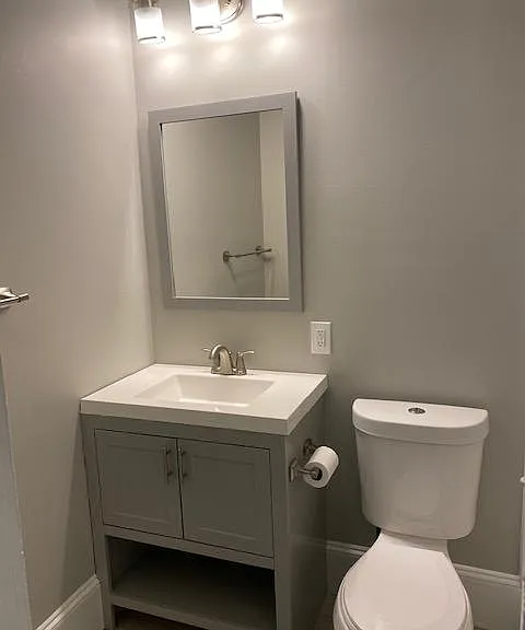 2093 W 38th St #1 — Photo 9