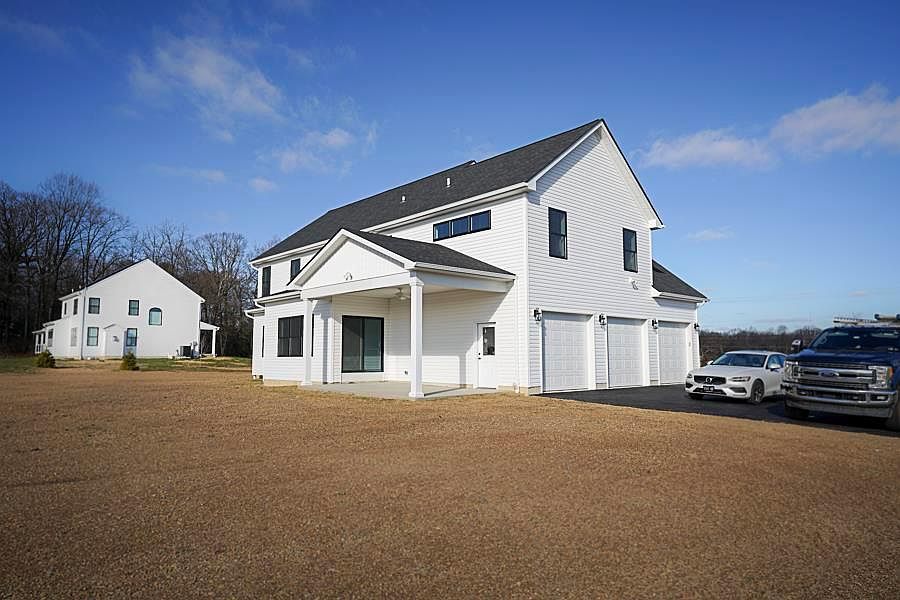 8598 Mohr Ln, Fogelsville, PA 18051 Zillow