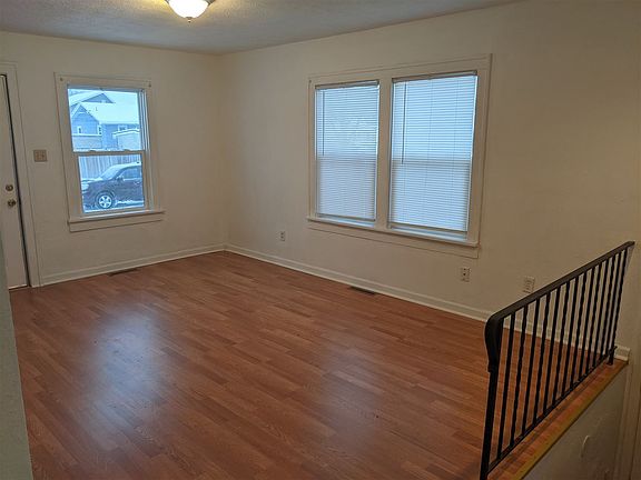 4th image of 417 N Sherman Ave