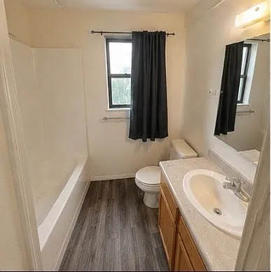 631 S O'Leary St #3 — Photo 6