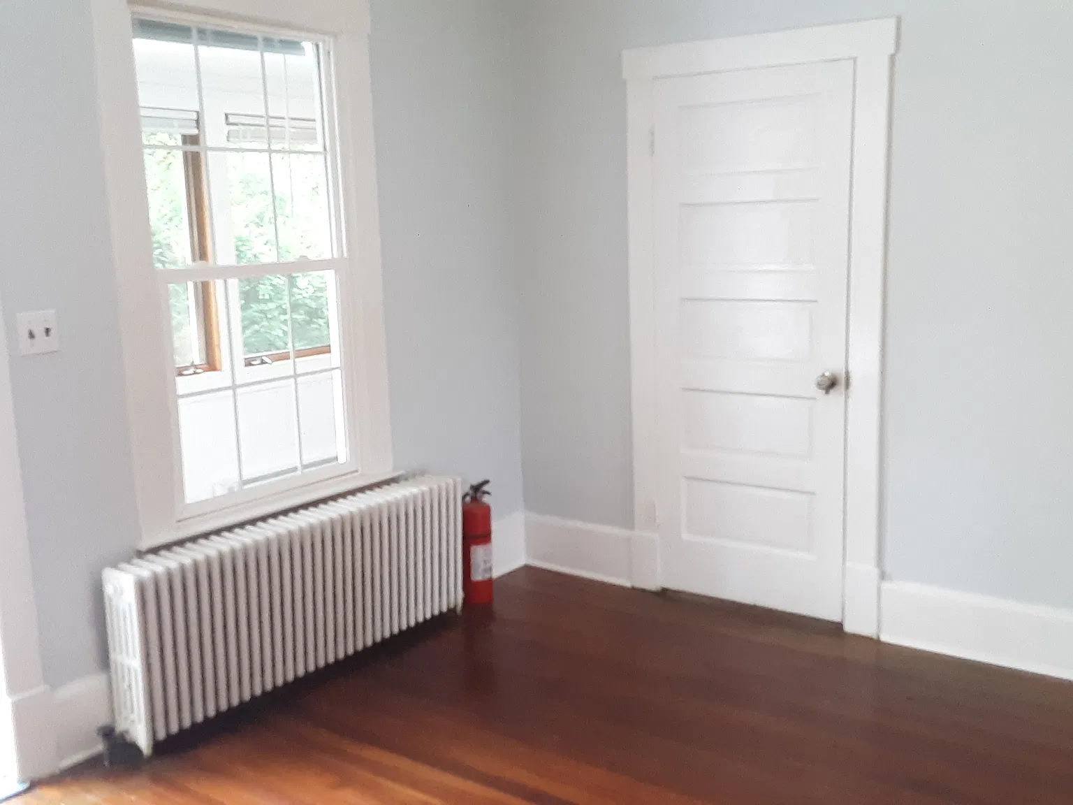 5 bed, 1700 sqft, $3,500 — Photo 4