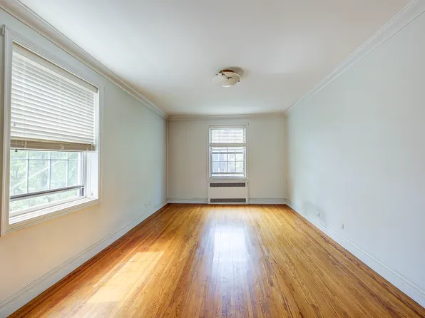 117-01 Park Lane South image 17 of 34