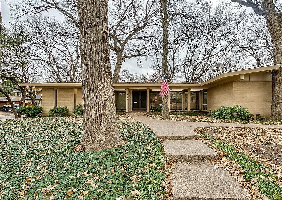 1st image of 3901 Glenwood Dr