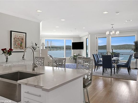 2nd image of 45 Hudson View Way APT 303