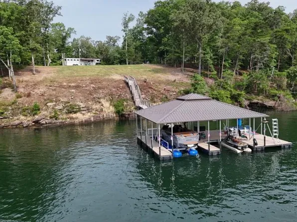 361 Reserve Dr, Double Springs, AL 35553