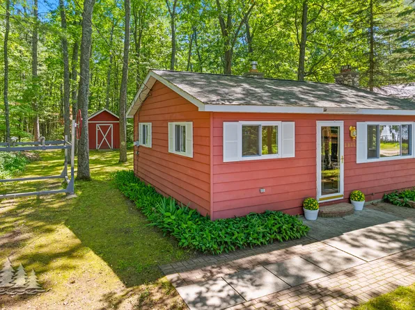 2931 Boulan Rd, Lewiston, MI 49756