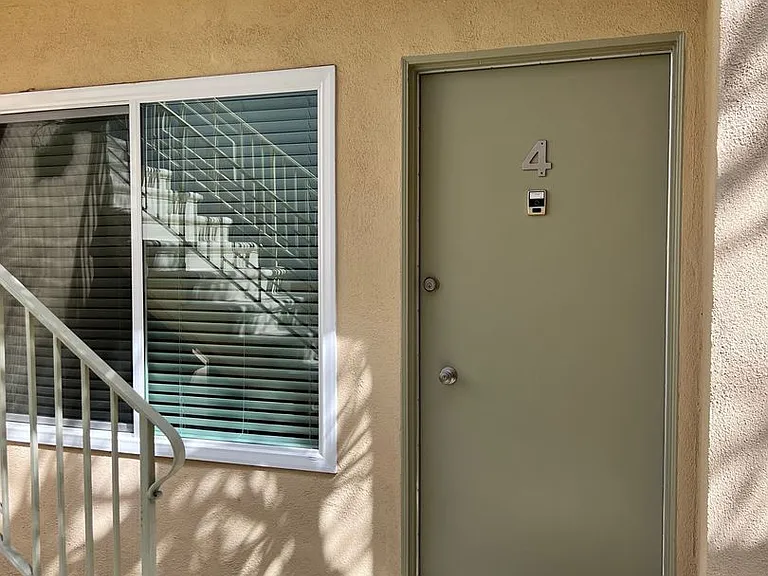 911-915 Lincoln Blvd — Photo 2