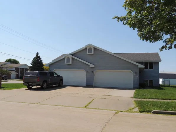 501 Stone Gate Dr, Kimberly, WI 54136