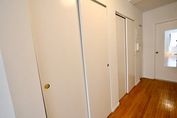 Rented by JM Preston Properties LLC | media 21