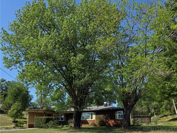 145 Black Oak Ridge Road, Taylorsville, NC 28681