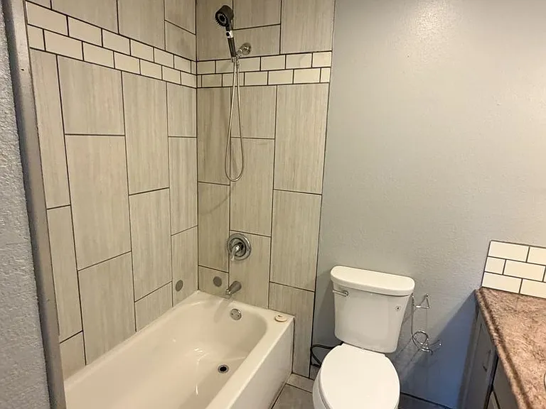 3850 Grenada Way — Photo 22