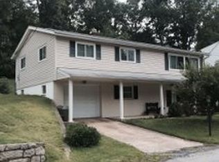 1813 Huber Rd, Charleston, WV 25314