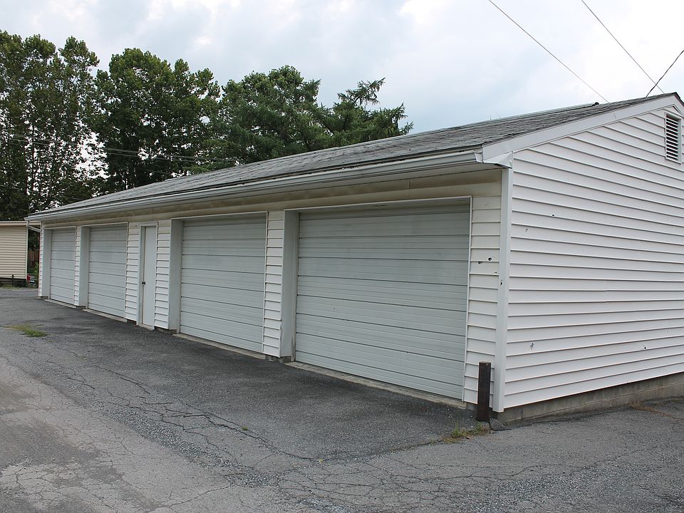 2nd image of 243 N 4th St