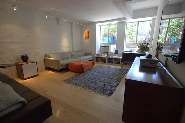 Rented by Citi Habitats | media 18