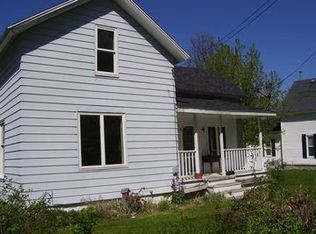 809 Pleasant St, Belding, MI 48809