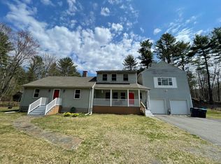 122 Old Bay Rd, Belchertown, MA 01007