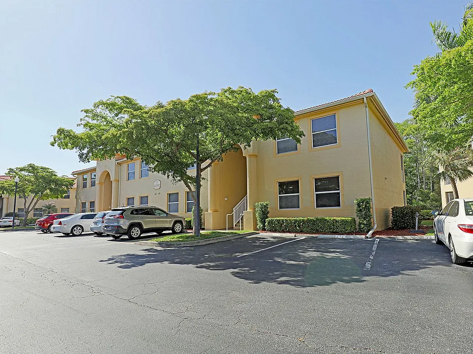 4191 Bellasol Cir #514