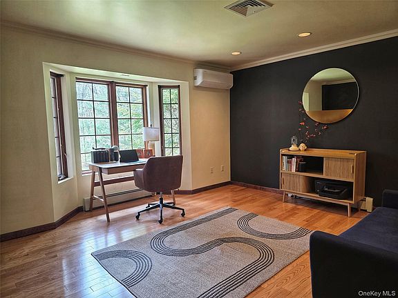 5th image of 456 Old Sackett Road
