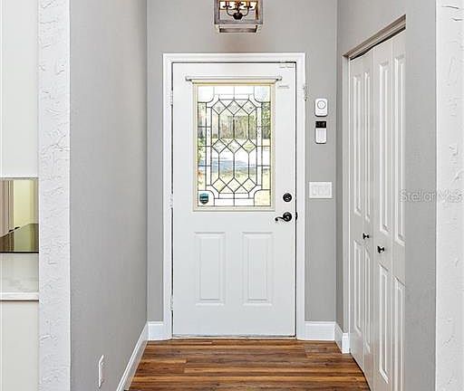 3rd image of 41 Dogwood Ln